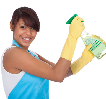 office-cleaner-with-a-spray-bottle